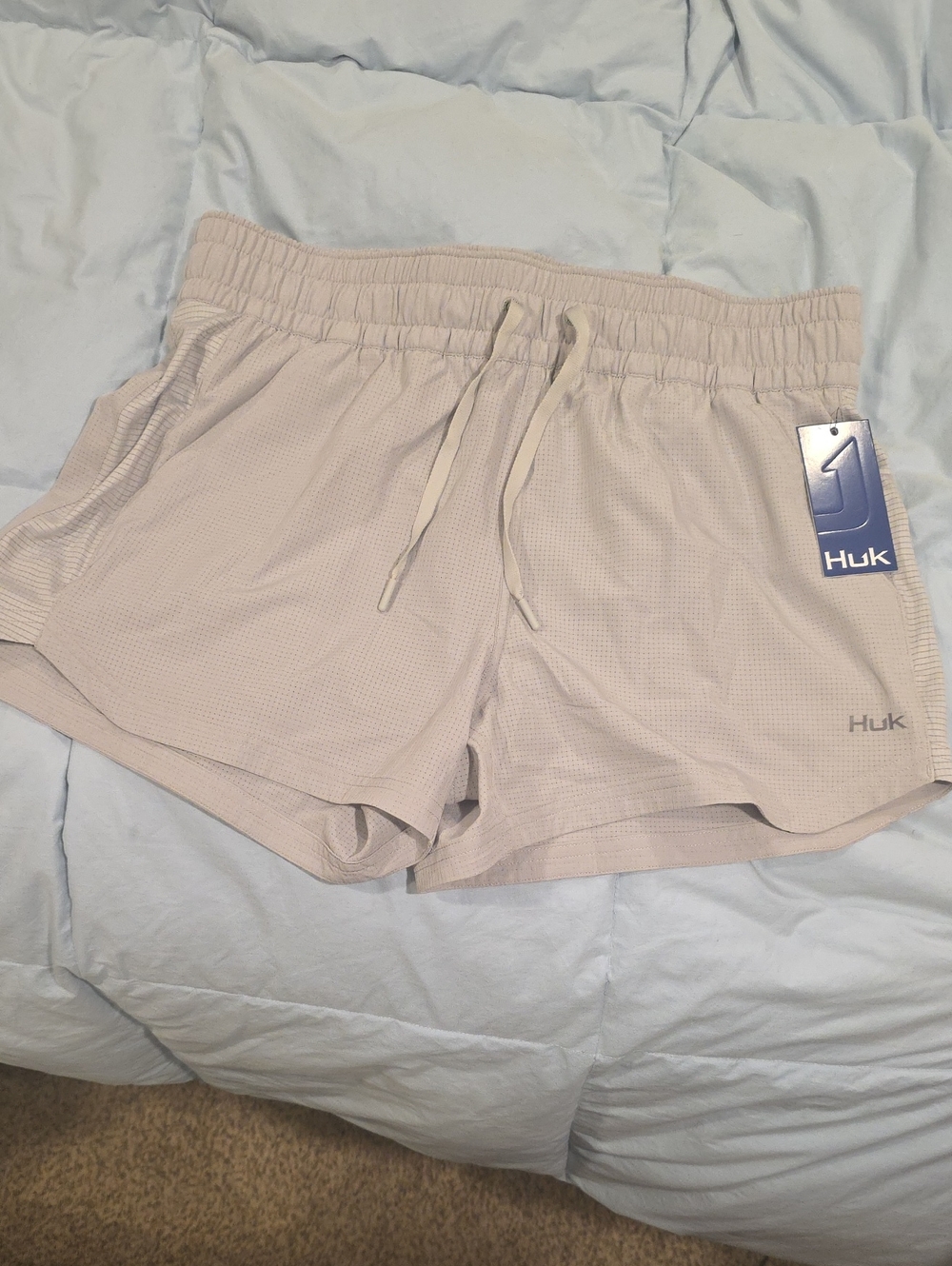 Huk Women's Light Gray Performance Athletic Shorts NWT